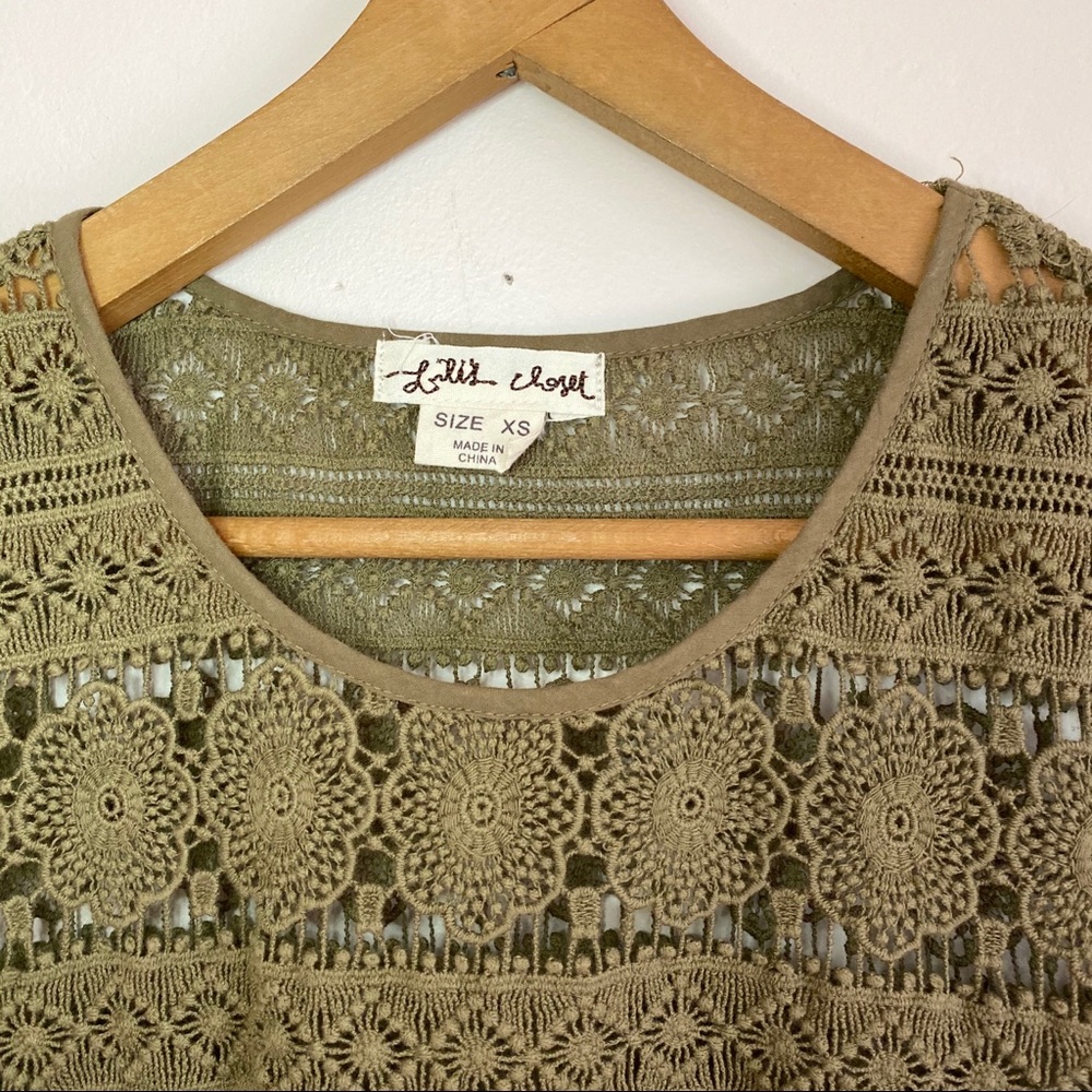 Anthropologie Lace Top by Lili’s Closet - Picture 2 of 6